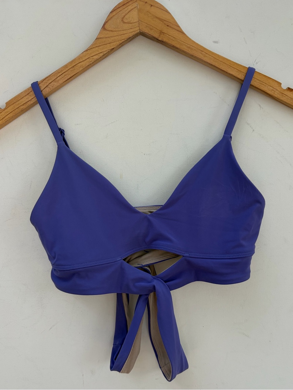 Lululemon Criss Cross Sports Bra